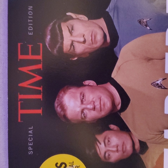 Star Trek Time Magazine Special Edition 50 years mag - Picture 4 of 13